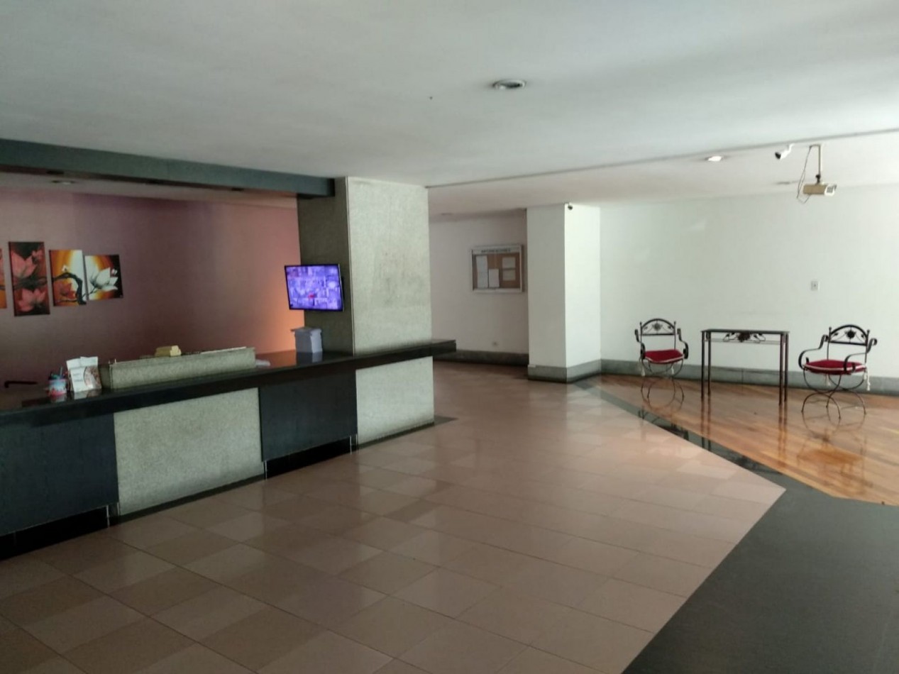 CABALLITO NORTE,2AMBIENTES,BALCON SALIENTE,LUMINOSO, EXCELENTE ESTADO-UBICACION, PORTUNIDAD