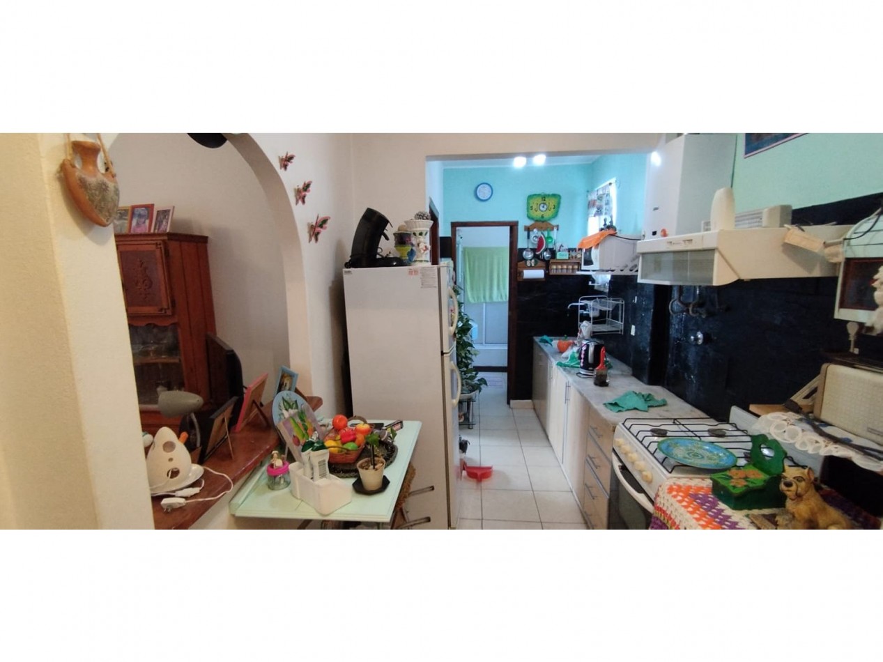VILLA GENERAL MITRE/2 AMB, 2 PISO ESCALERA, BUENA UBICACION, BAJO MANTENIMIENTO,OPORTUNIDAD,