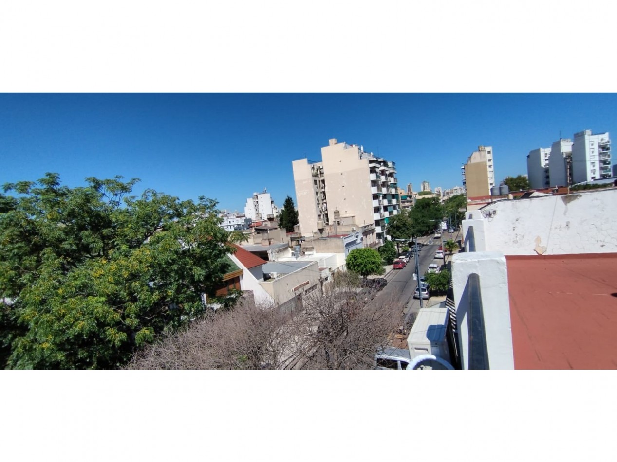 VILLA GENERAL MITRE/2 AMB, 2 PISO ESCALERA, BUENA UBICACION, BAJO MANTENIMIENTO,OPORTUNIDAD,