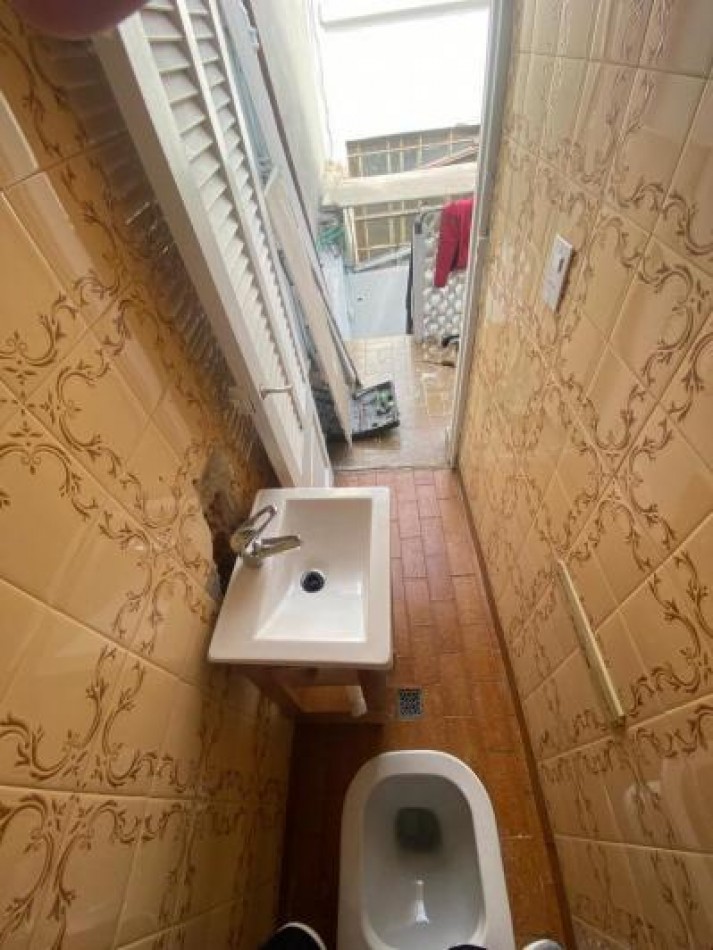 SAN CRISTOBAL,PH,5AMB,1 PISO ESCALERA, USO COMERCIAL,PROFESIONAL, APTO CREDITO, RECICLADO NUEVO,SIN EXPENSAS, PERMUTA, OPORTUNIDAD,