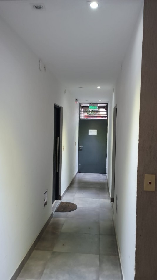 V/PUEYRREDON/MONOAMB,/VIVIENDA/ USO COMERCIAL/AP.PROFESIONAL/PATIO/,LAVADERO/DIGNO DE VER, BAJAS EXPENSAS,