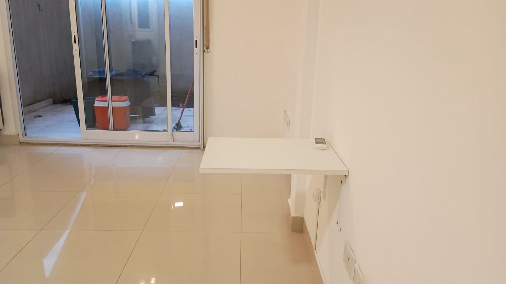 V/PUEYRREDON/MONOAMB,/VIVIENDA/ USO COMERCIAL/AP.PROFESIONAL/PATIO/,LAVADERO/DIGNO DE VER, BAJAS EXPENSAS,