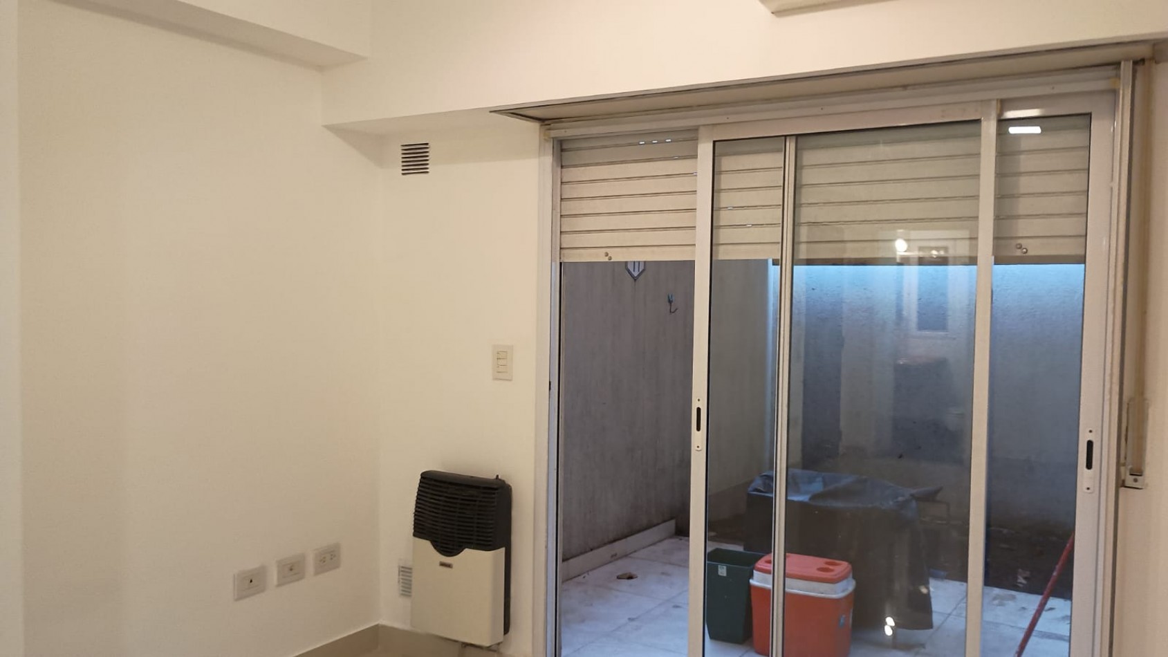 V/PUEYRREDON/MONOAMB,/VIVIENDA/ USO COMERCIAL/AP.PROFESIONAL/PATIO/,LAVADERO/DIGNO DE VER, BAJAS EXPENSAS,