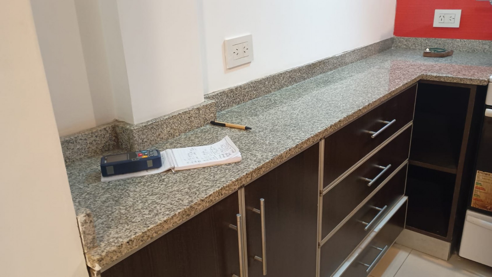 V/PUEYRREDON/MONOAMB,/VIVIENDA/ USO COMERCIAL/AP.PROFESIONAL/PATIO/,LAVADERO/DIGNO DE VER, BAJAS EXPENSAS,