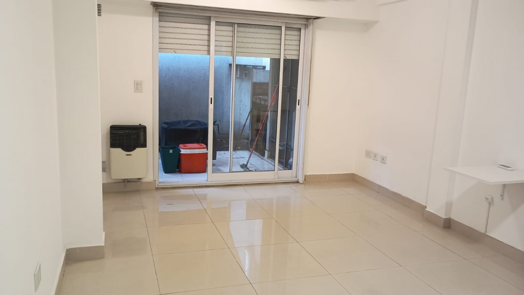 V/PUEYRREDON/MONOAMB,/VIVIENDA/ USO COMERCIAL/AP.PROFESIONAL/PATIO/,LAVADERO/DIGNO DE VER, BAJAS EXPENSAS,