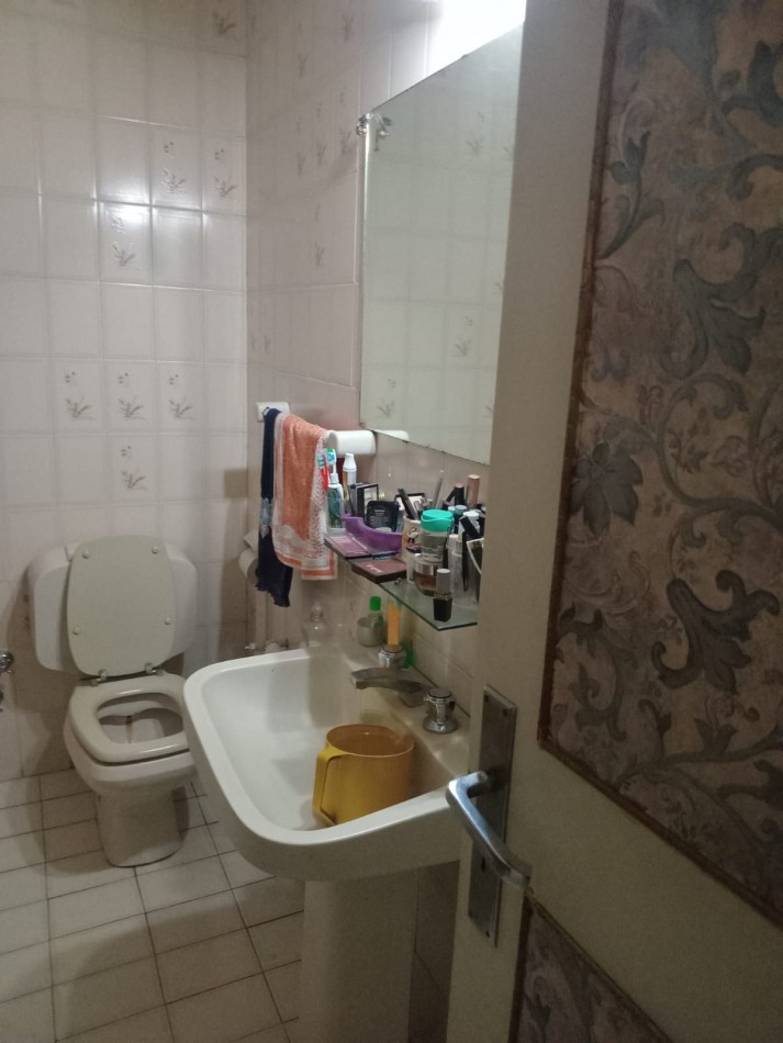 CONSTITUCION,3AMBIENTES, 5 PISO, FRENTE, MUY BUEN  / ESTADO GENERAL, BUENAS  ARTERIAS DE ACCESO, PORTUNIDAD, RETASADOAR,