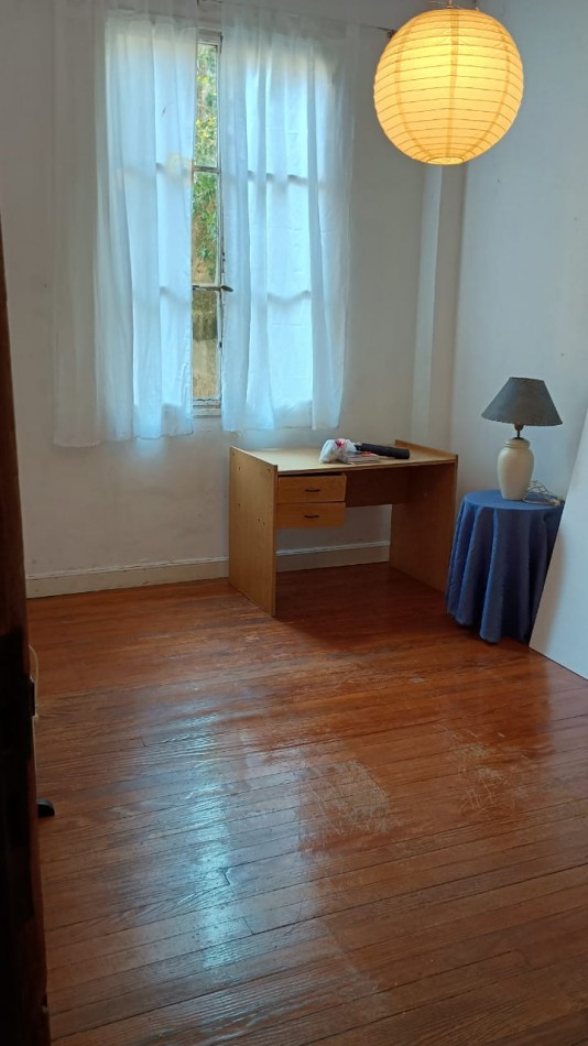 Centro,3ambientes,1 piso,lateral,interno,muy buen estado general y ubicacion,apto credito, ideal:inversores para alquiiler temporario, oportunidad