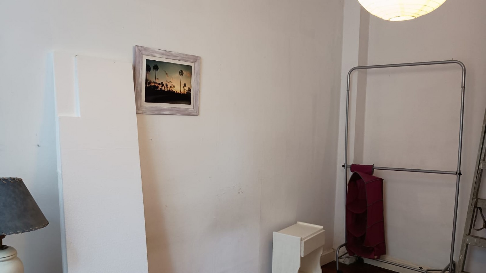 Centro,3ambientes,1 piso,lateral,interno,muy buen estado general y ubicacion,apto credito, ideal:inversores para alquiiler temporario, oportunidad