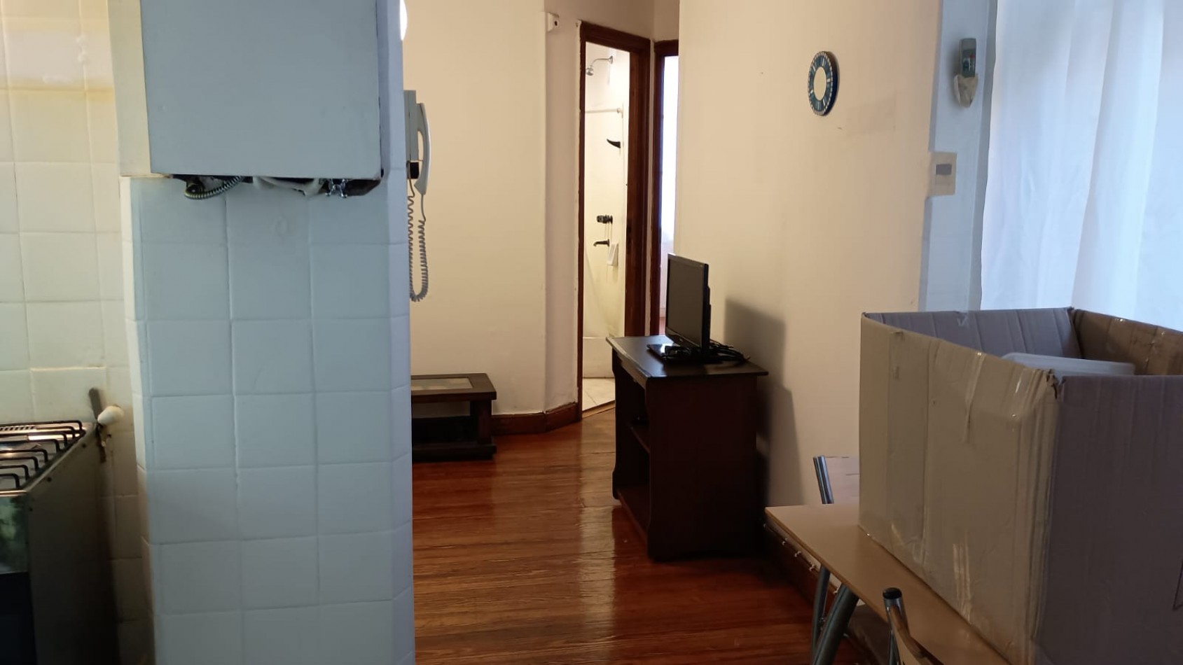 Centro,3ambientes,1 piso,lateral,interno,muy buen estado general y ubicacion,apto credito, ideal:inversores para alquiiler temporario, oportunidad