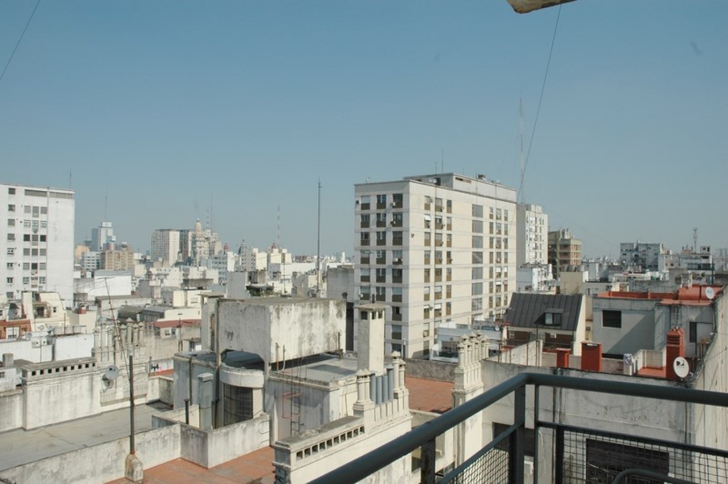 SAN NICOLAS,1AMBIENTE,ALQUILER TEMPORAL, MUY BUEN ESTADO Y UBICACION, MUY BUENAS CONDICIONES DE INGRESO, OPORTUNIDAD