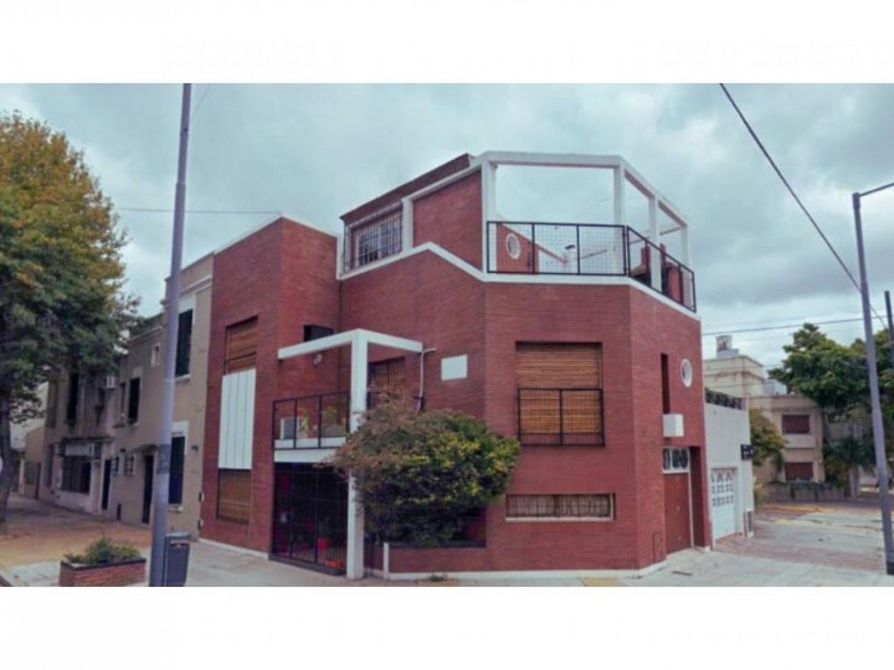 Casa; e/venta,5ambt,Liniers,excelente estado, oportunidad