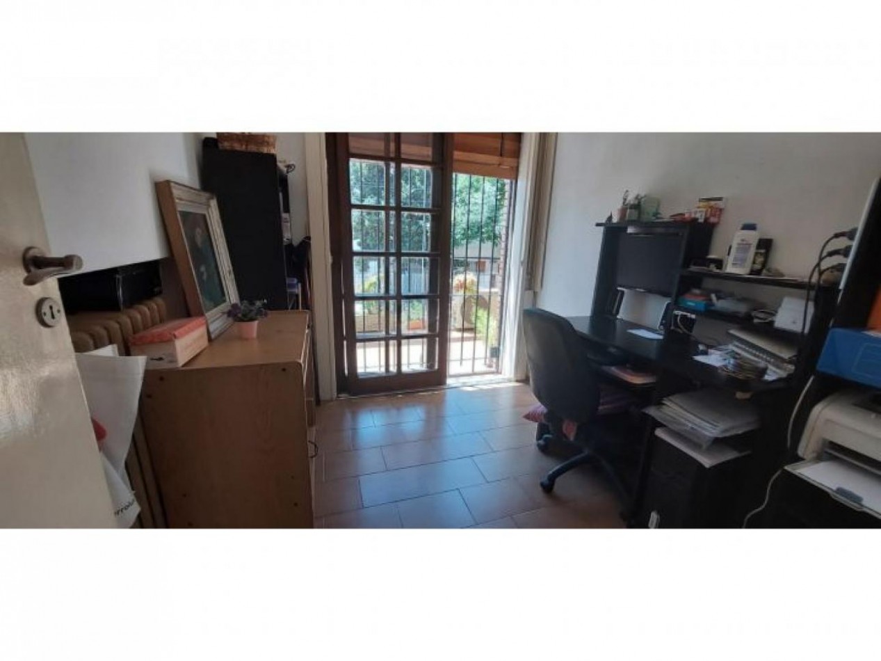 Casa; e/venta,5ambt,Liniers,excelente estado, oportunidad