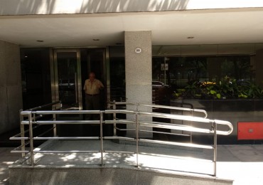CABALLITO NORTE,2AMBIENTES,BALCON SALIENTE,LUMINOSO, EXCELENTE ESTADO-UBICACION, PORTUNIDAD