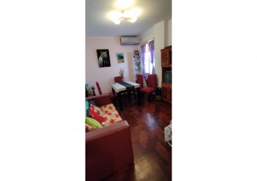 VILLA GENERAL MITRE/2 AMB, 2 PISO ESCALERA, BUENA UBICACION, BAJO MANTENIMIENTO,OPORTUNIDAD, 