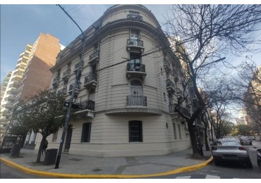Caballito,Departamento en PB , excelente ubicacion,amplitud de metraje, oportunidad, bajas expensas, buen estado general